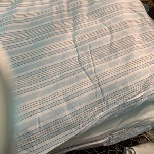 NWT F/Q blue&white linen comforter set
